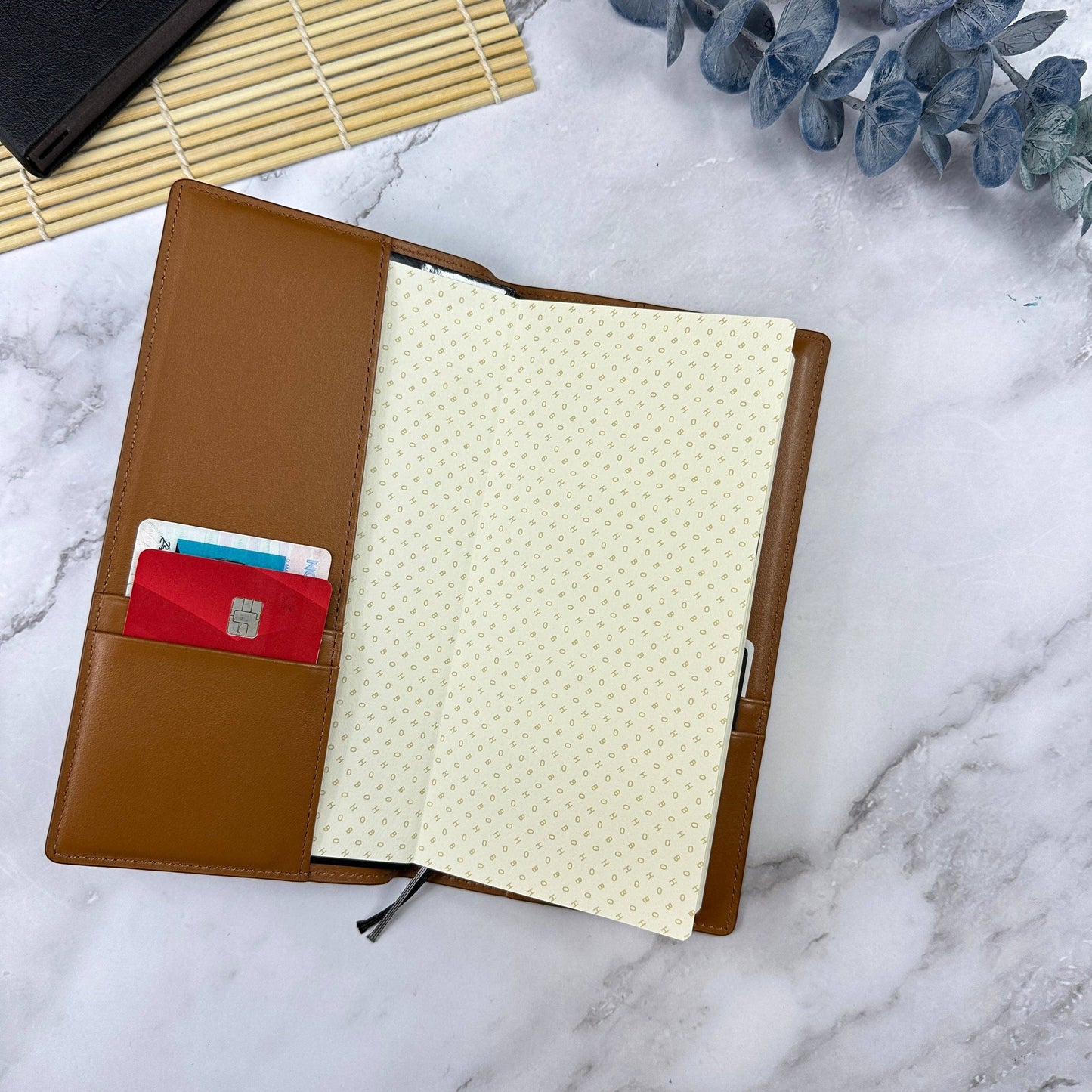 Hobonichi Weeks Leather Slim Cover: Classic Tan