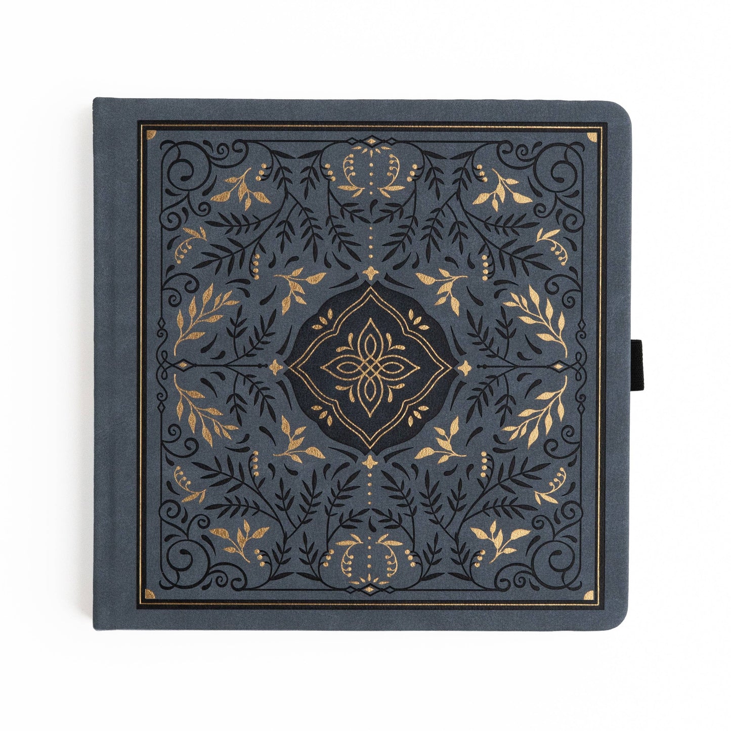 Storybook in Navy: Dot Grid / 8x8: 160 Pages