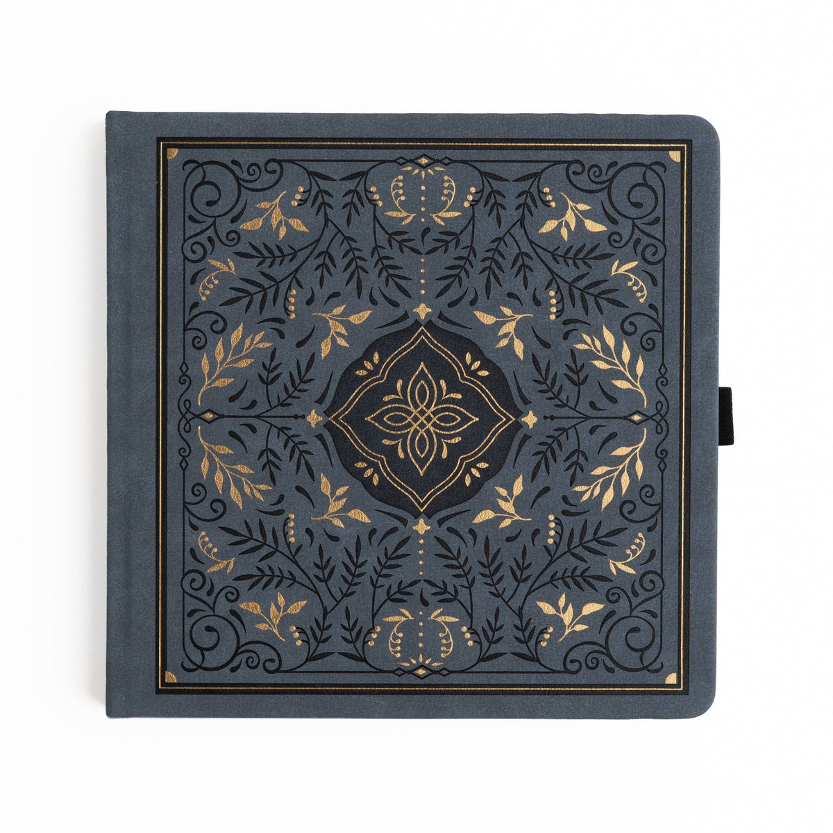 Storybook in Navy | Books: White Dot Grid / A5: 192 Pages