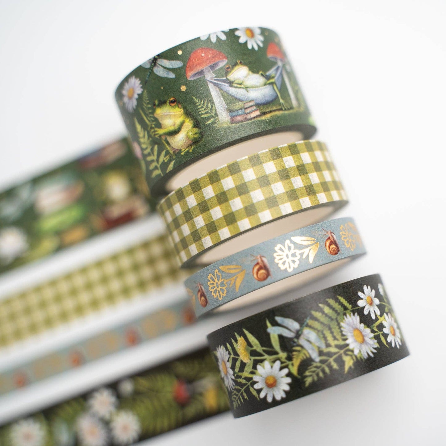Washi:  Literary Frog