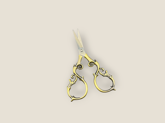 Thorn Embroidery & Craft Scissors