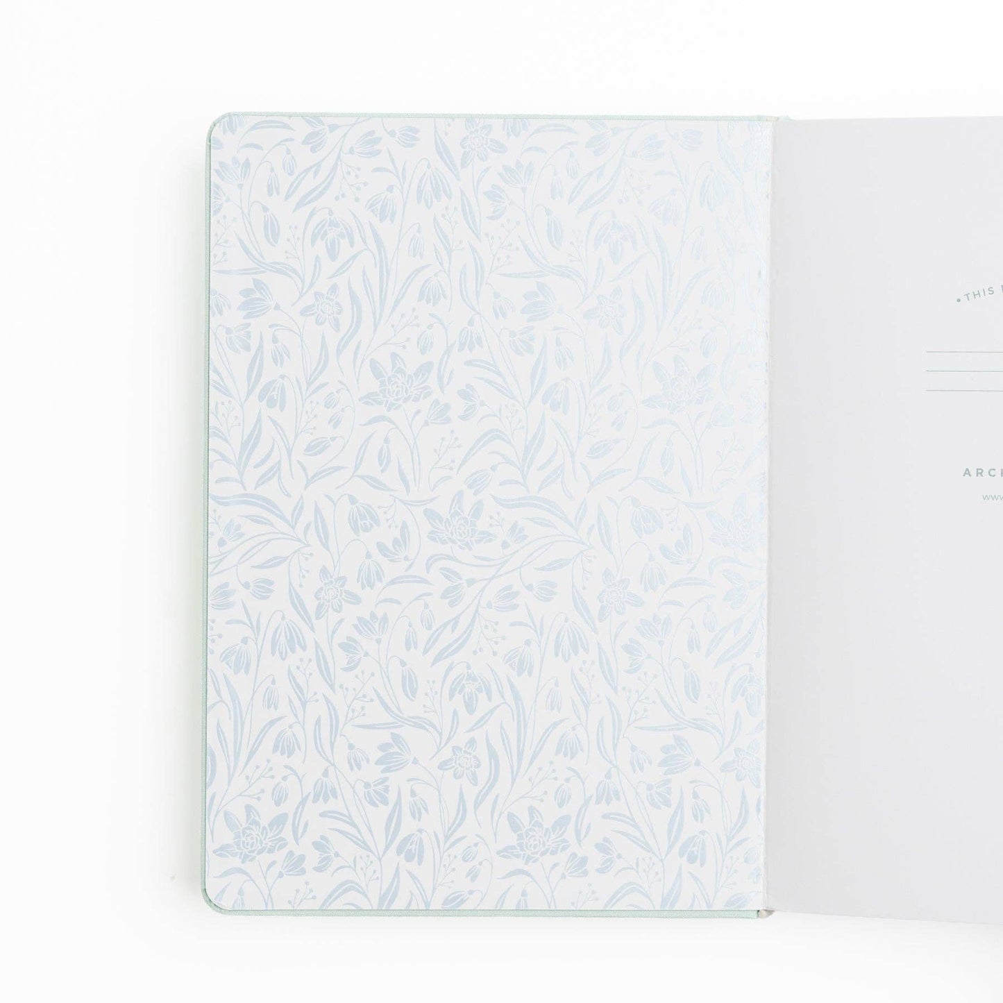 Snowdrops Notebook: Dot Grid / A5: 192 Pages