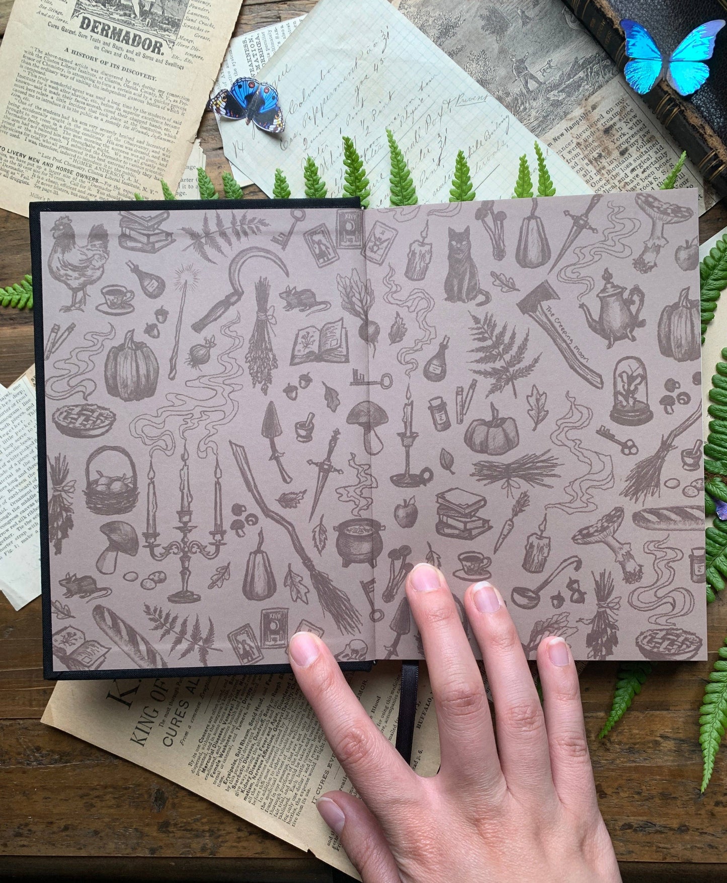 🔮 The Grimoire B6 Vegan Lined Notebook - Gold