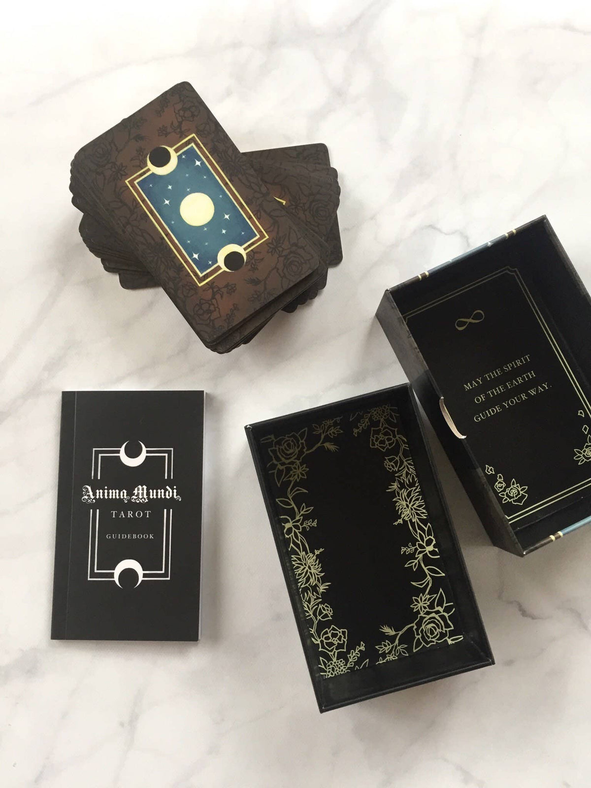 Anima Mundi Tarot Deck – 78 Cards + Guidebook