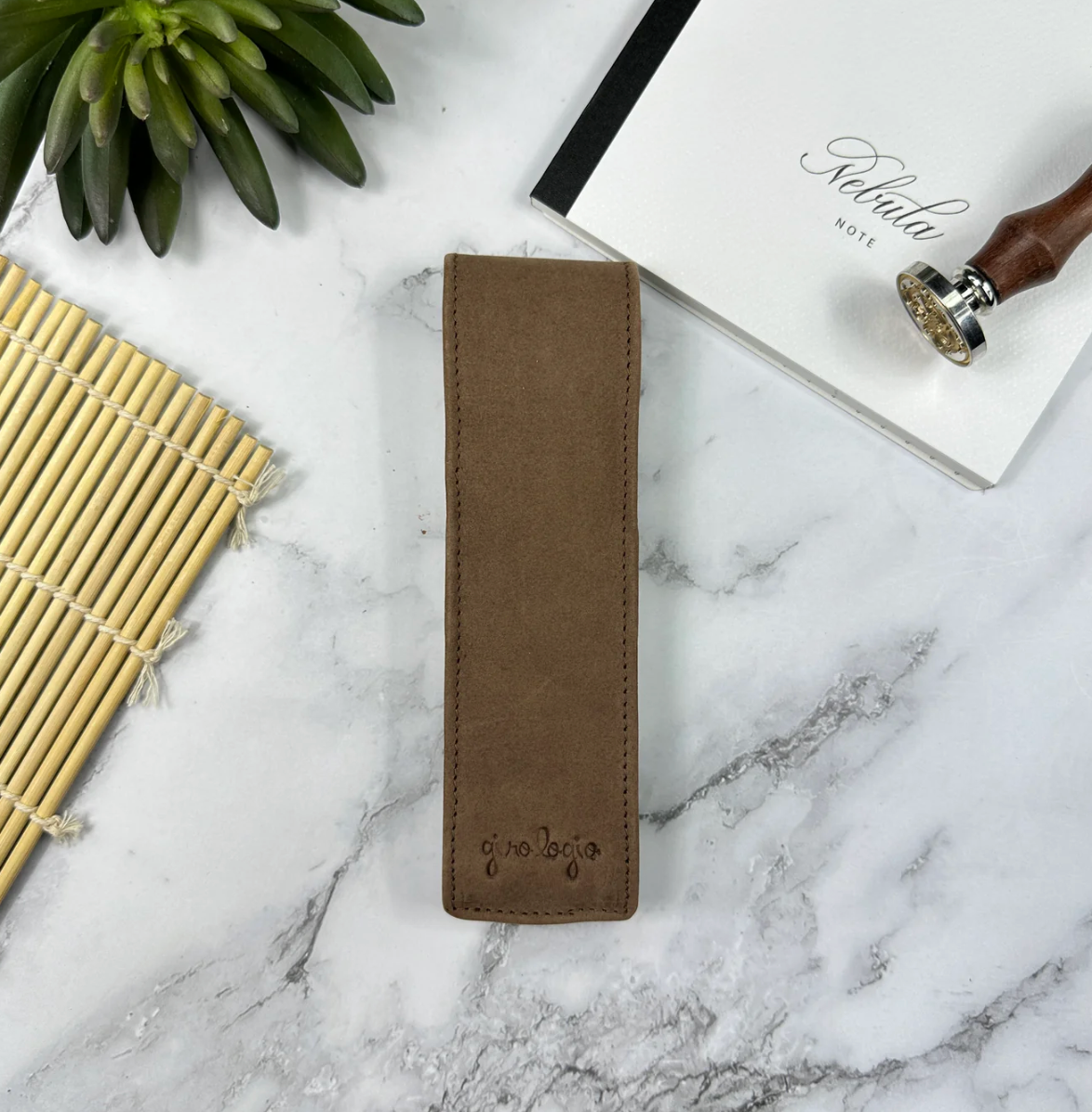 Girologio Leather 2 Pen Case: Bomber Brown