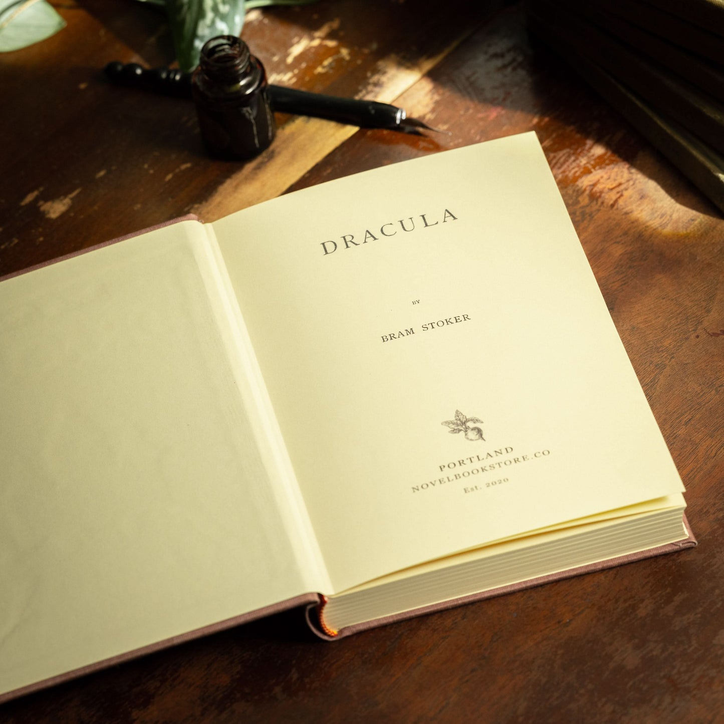 Dracula Literary Journal – Classic Book-Style Notebook