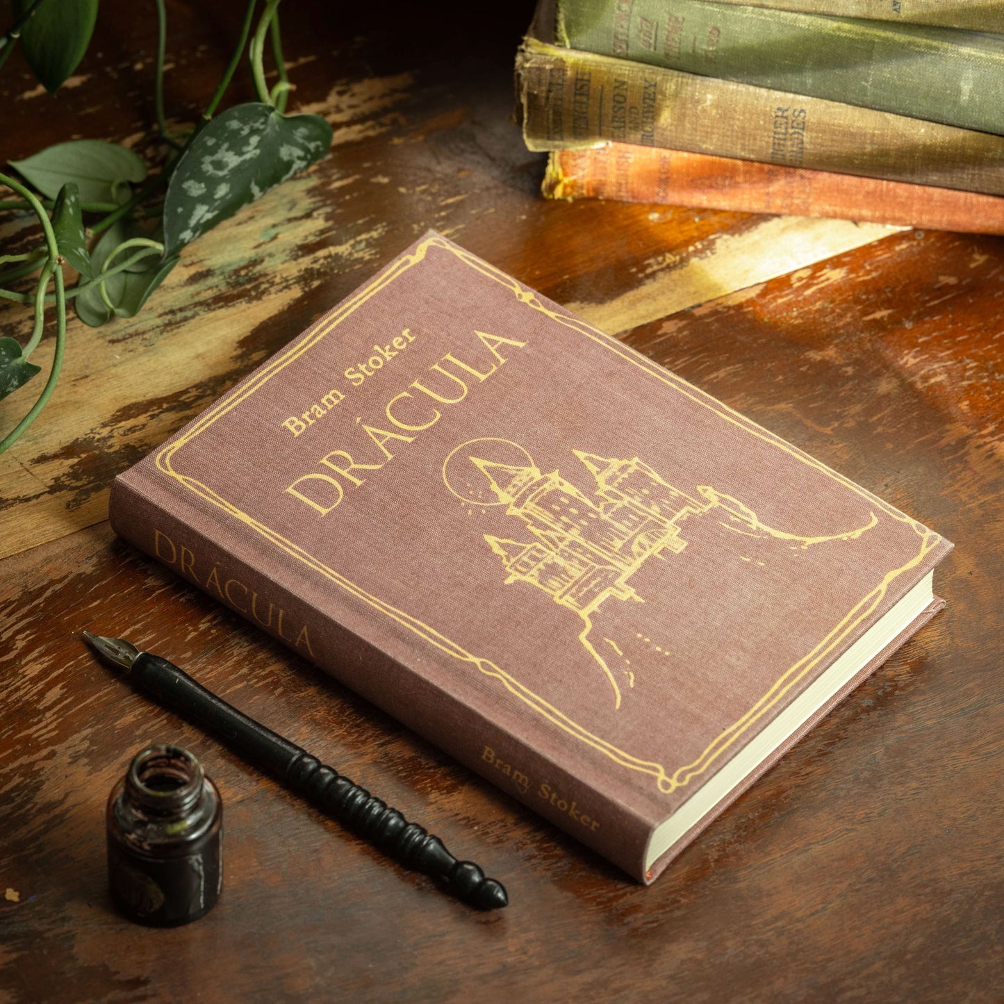 Dracula Literary Journal – Classic Book-Style Notebook