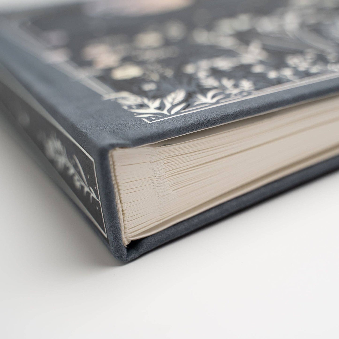 Junk Journal Album | Storybook in Navy: 8x8: 96 Pages