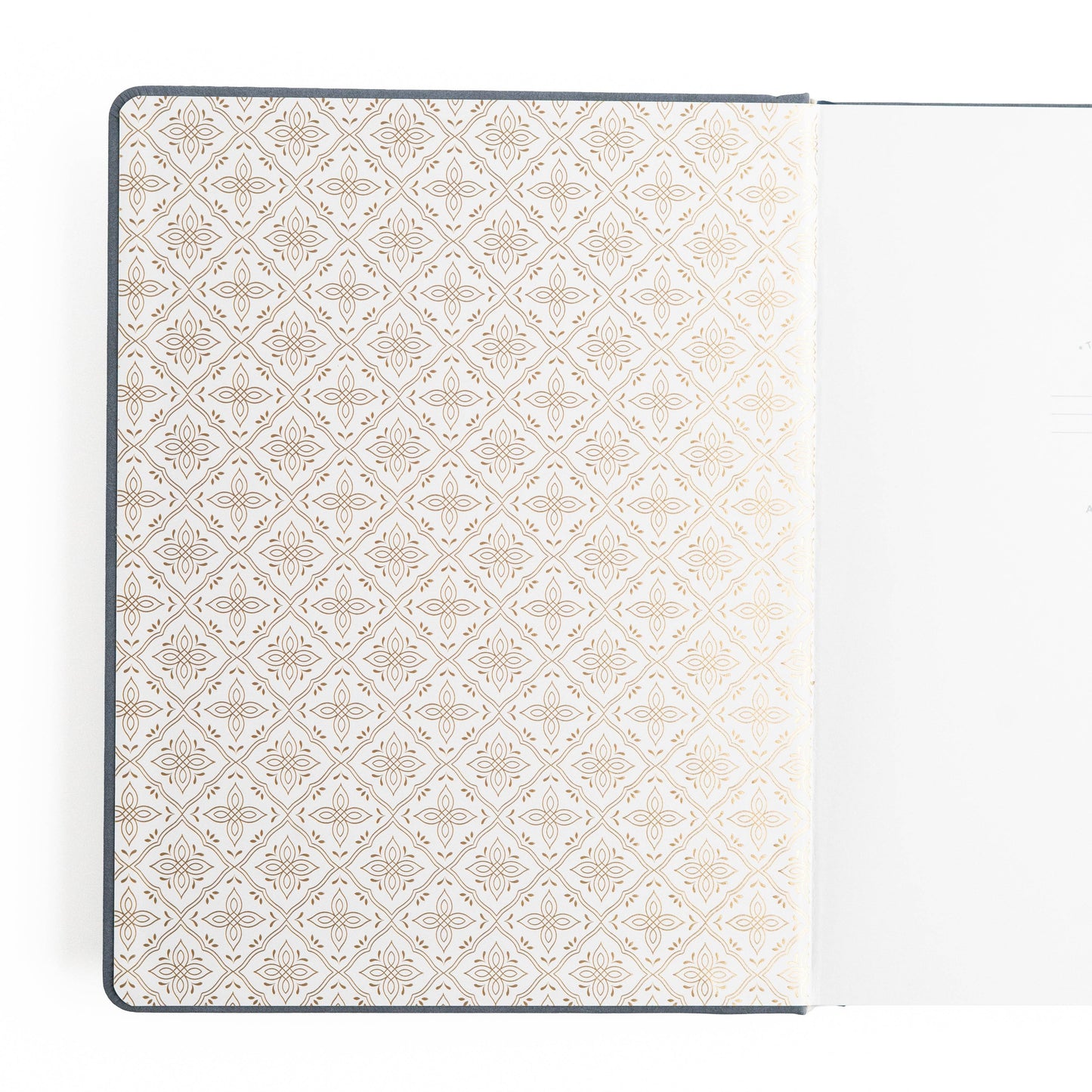 Storybook in Navy: Dot Grid / 8x8: 160 Pages