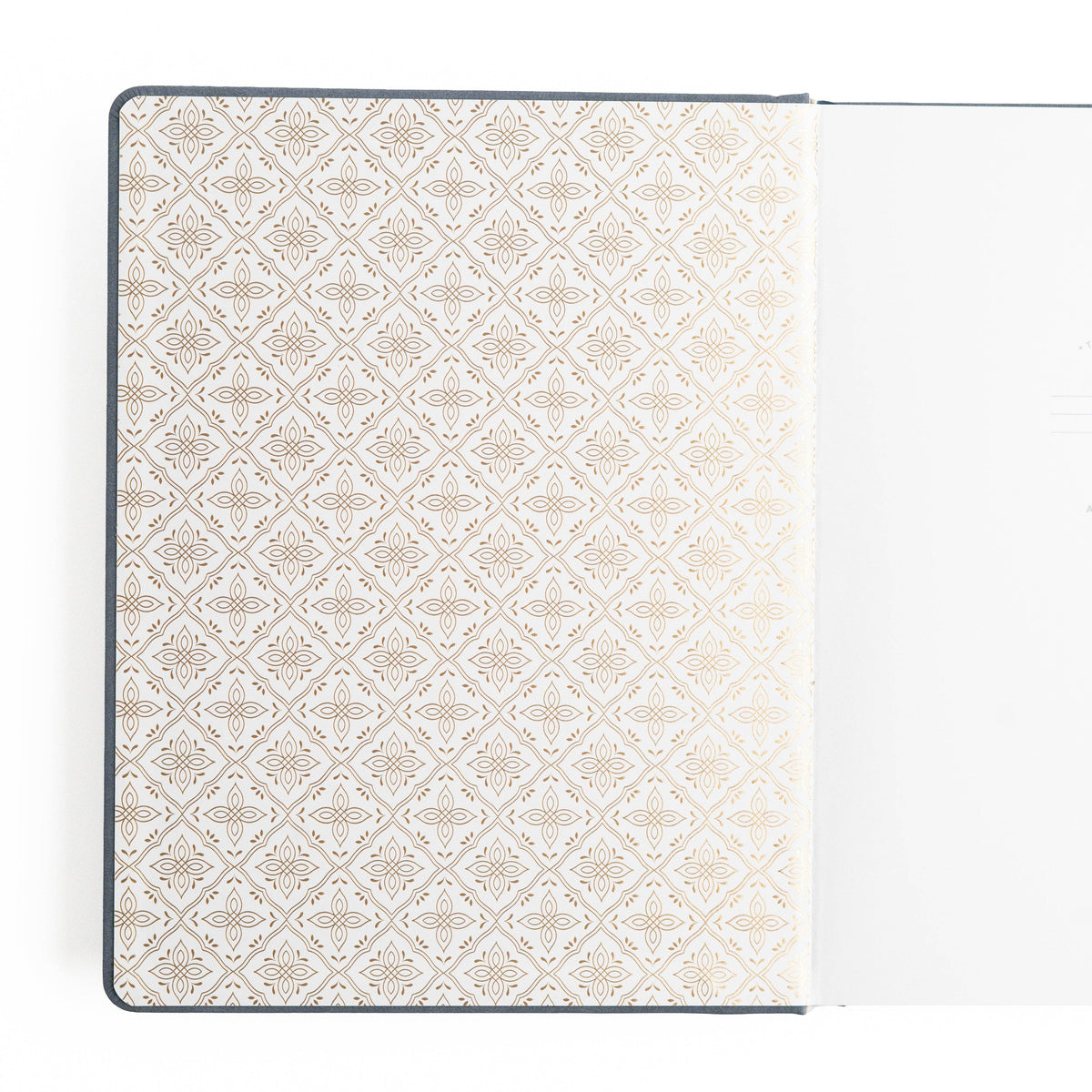 Storybook in Navy | Books: White Dot Grid / A5: 192 Pages